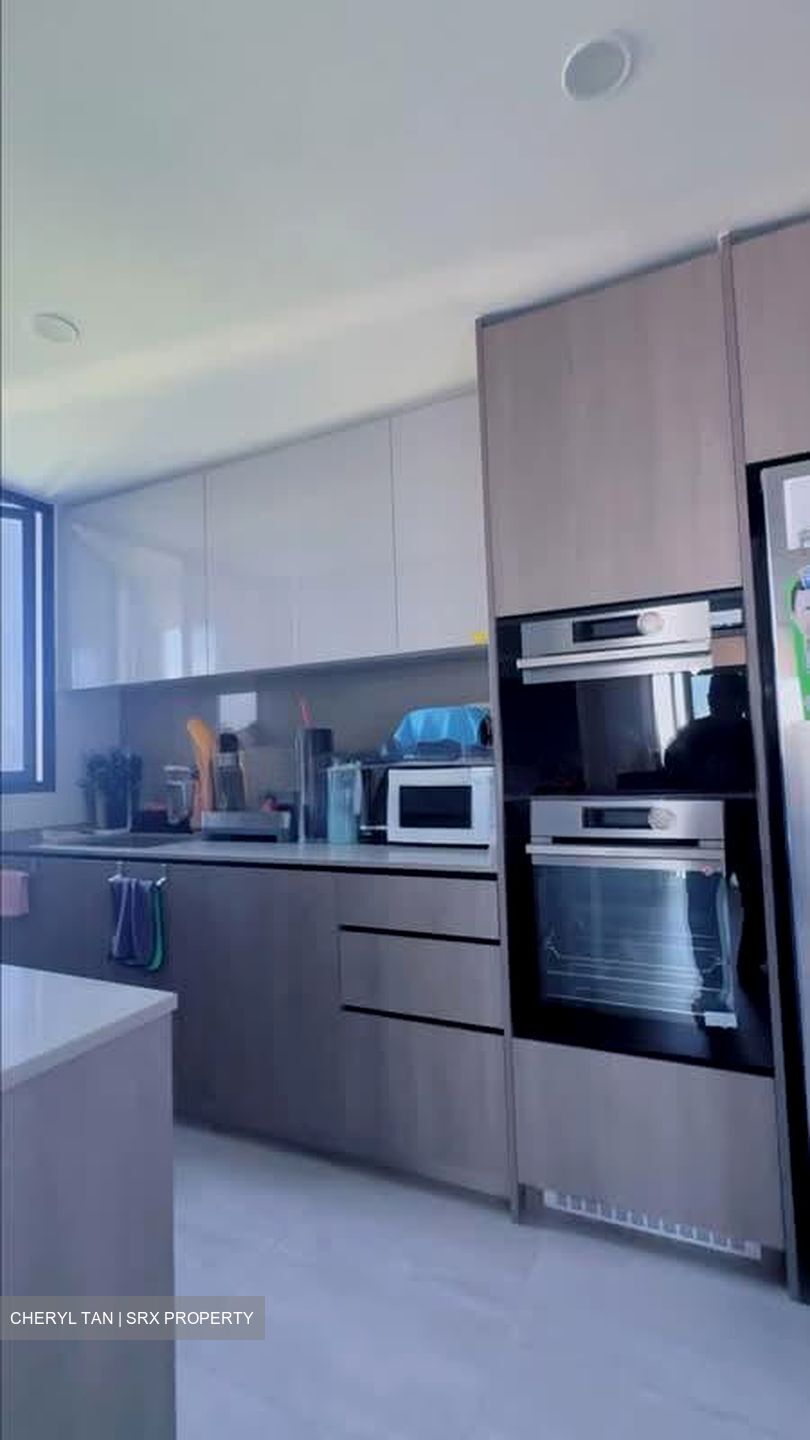 Avenue South Residence (D3), Apartment #557801801